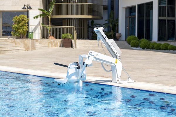 Fixed Pool Access Lift