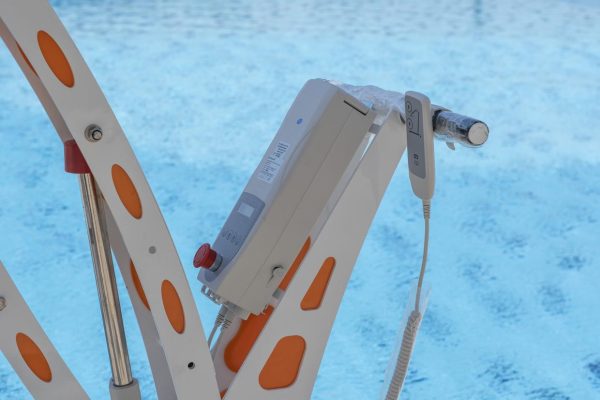 Portable Pool Access Lift